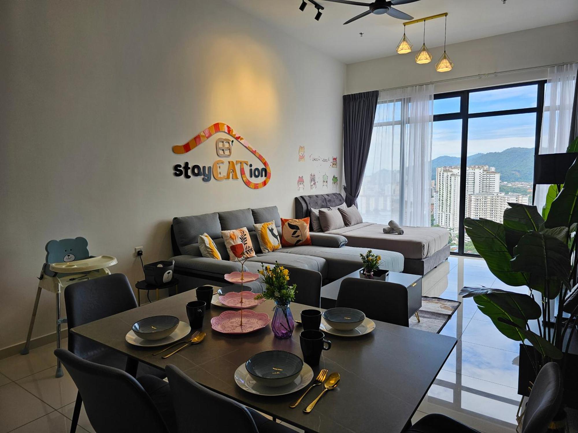 Beacon Executive Suite By Staycation Homestay George Town Bagian luar foto